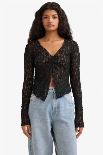 تيشيرت ردن طويل دانتيل قصة A وياخة V