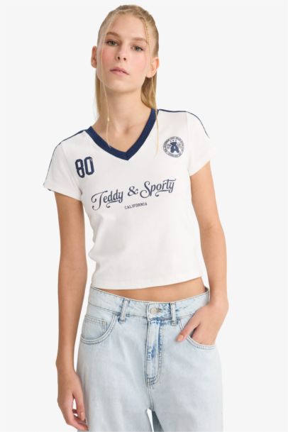 Fitted V Yaka Baskılı Ribana Kısa Kollu Tişört