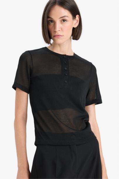 Woman Short Sleeve T-Shirt