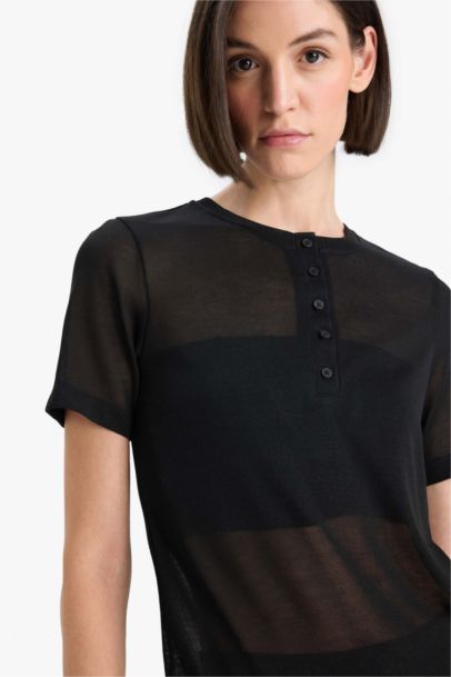 Woman Short Sleeve T-Shirt