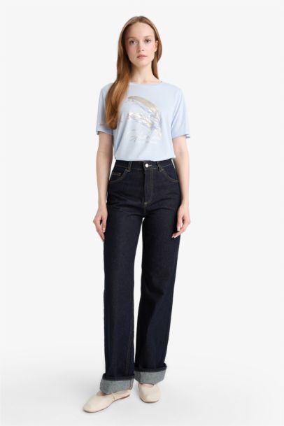 تيشيرت نص ردن قصة عادية مطبوع بياقة مستديرة