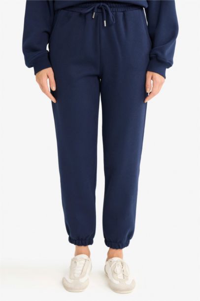 Basic Düz Cepli Beli Bağcıklı Kalın Jogger Eşofman Altı