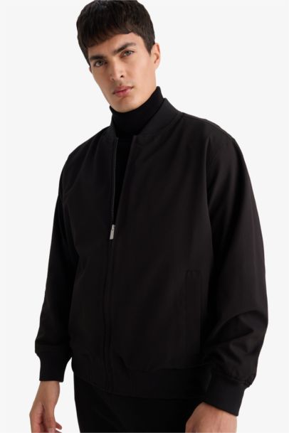 Slım Fıt Astarlı Fermuarlı Krinkıl Mont