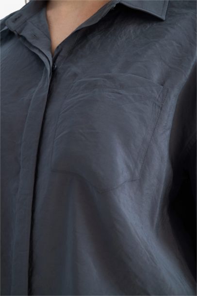 Рубашка Loose Fit из модала с рубашечным воротником и коротким рукавом