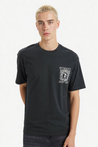 Boxy Fit Crew Neck Short Sleeve T-Shirt