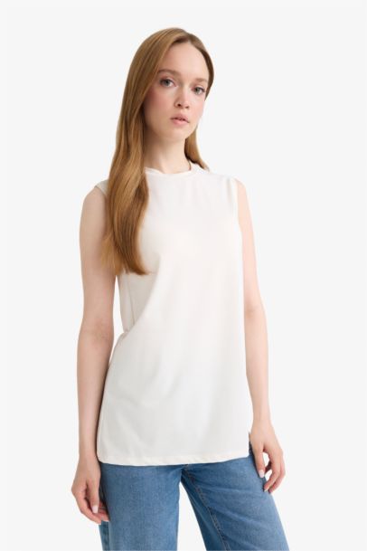 Regular Fit Bisiklet Yaka Basic Düz Kolsuz Tunik