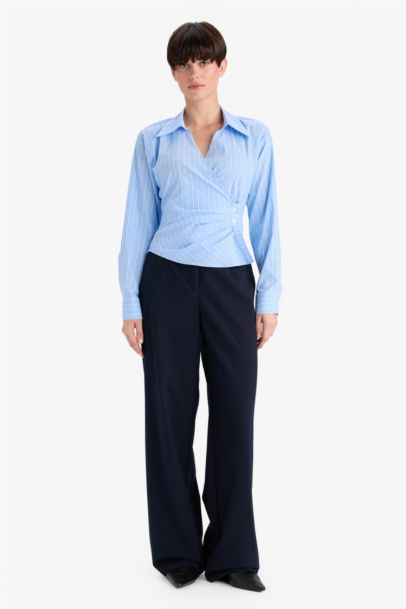 قميص مخطط ردن طويل بنغالين قصة عادية بياخة V