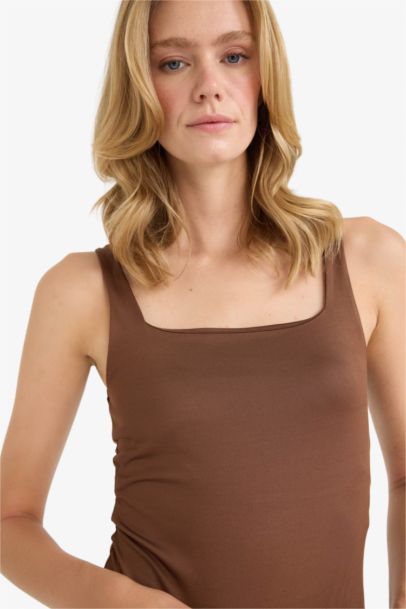 Square Collar Tank Top