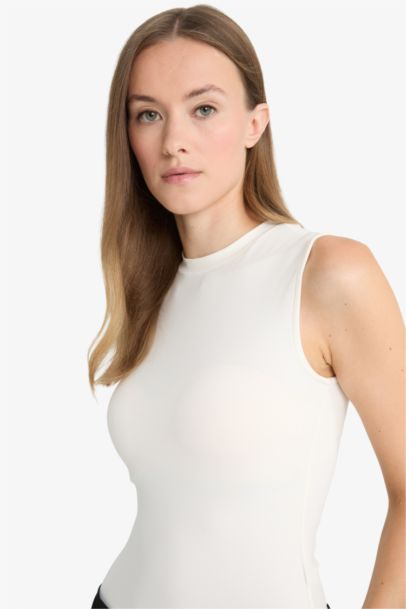 Slim Fit Half Turtleneck Short Sleeve Tunic