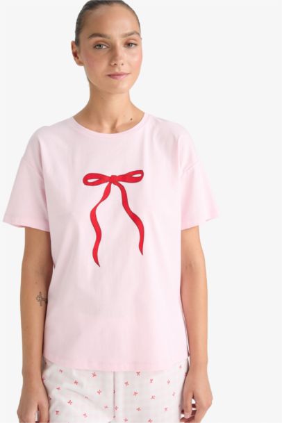 Ensemble Pyjama T-shirt et Pantalon à motifs de Fall in Love