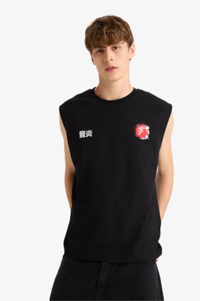 Boxy Fit Printed Crew Neck Sleeveless Tank Top