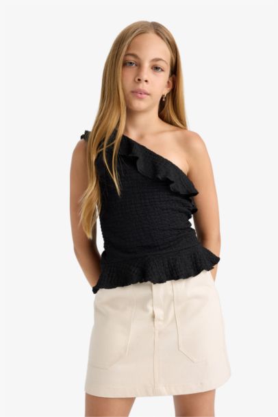 بلوزة بناتي مكشكش بكتف واحد سليم فيت