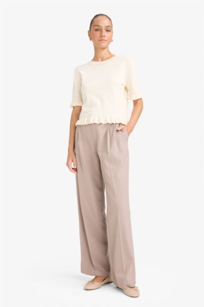 Pull à col rond et manches courtes Coupe régulière