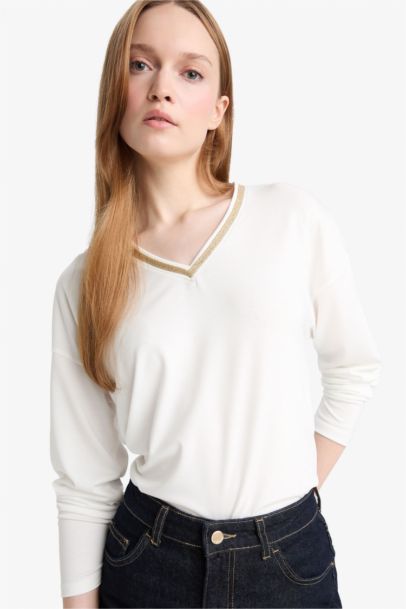 Regular Fit V-Neck Long Sleeve T-Shirt