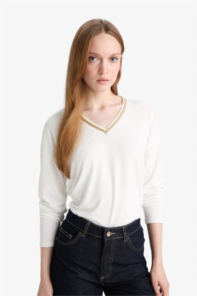 Regular Fit V-Neck Long Sleeve T-Shirt