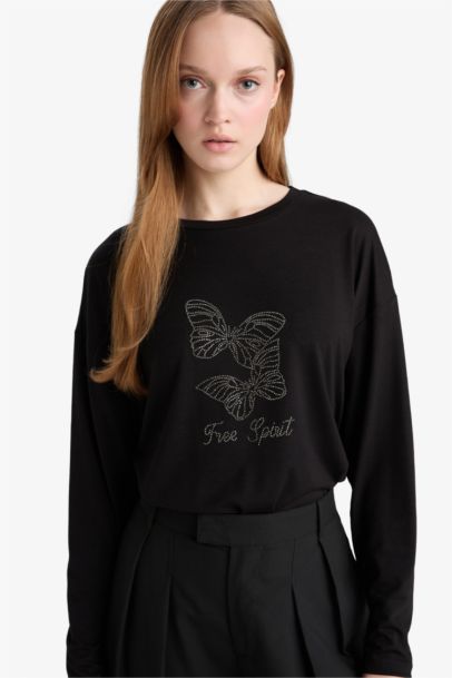 Relax Fit Crew Neck Long Sleeve T-Shirt