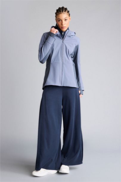 Water Repellent Slim Fit Puffer Jacket