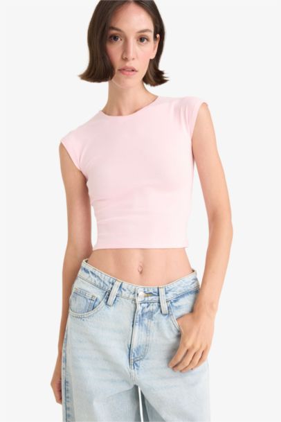 Slim Fit Crew Neck Short Sleeve T-Shirt