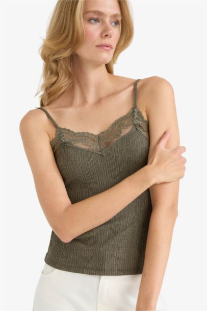 Fitted Bürümcük Dantel Atlet