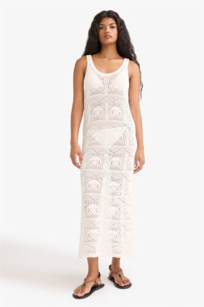 Slim Fit Slim Fit Crew Neck Crochet Knit Sleeveless Dress