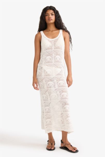 Slim Fit Slim Fit Crew Neck Crochet Knit Sleeveless Dress