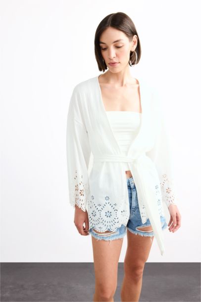 Fitted Bürümcük Brode Bağlamalı Uzun Kollu Bluz