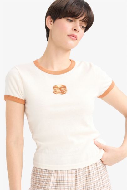 Fall in Love Fitted Crew Neck Printed Ribbed Top