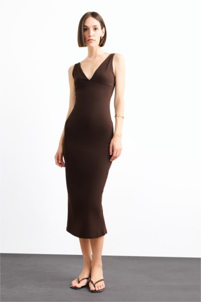 Sleeveless Midi Dress