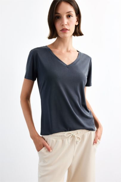 V-Neck Modal Short Sleeve T-Shirt