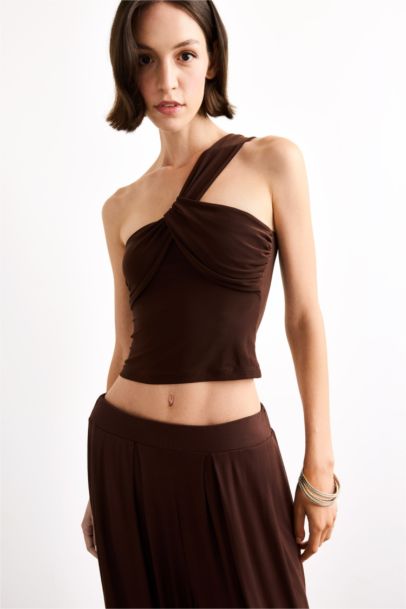 Heart Collar Tank Top