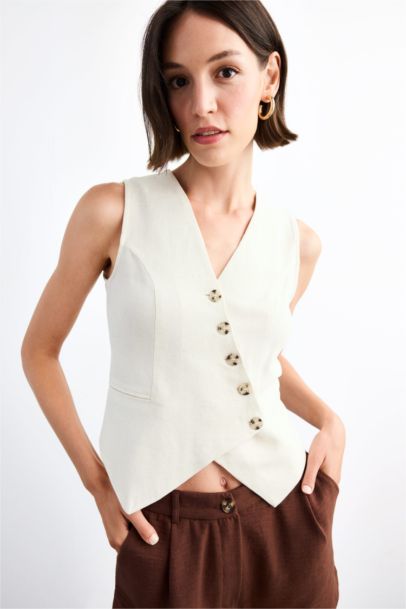 Slim Fit V-Neck Linen Vest