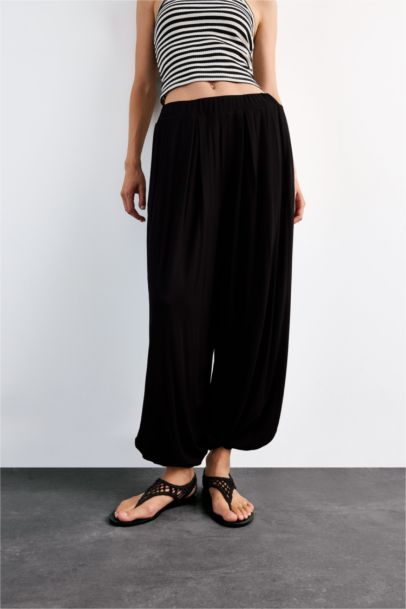 Baggy Fıt Normal Bel Jogger Paça Bilek Boy Modal Pantolon