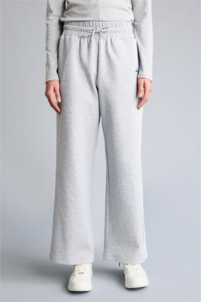 Брюки NBA New York Knicks Straight Fit стандартной длины с карманами и прямыми штанинами