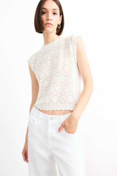 فانيلة تريكو بياخة مستديرة