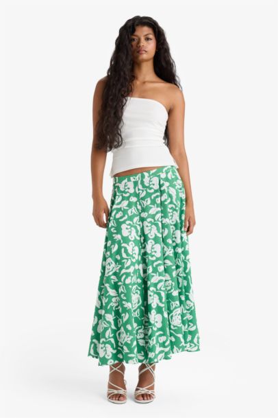 A Cut Floral Linen Look Normal Waist Maxi Skirt