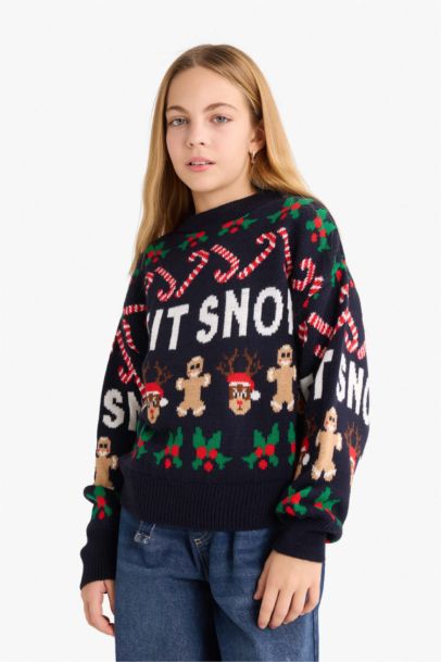 Girl Regular Fit Crew Neck Christmas Pullover