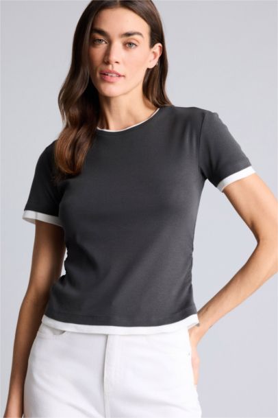 Woman Short Sleeve T-Shirt