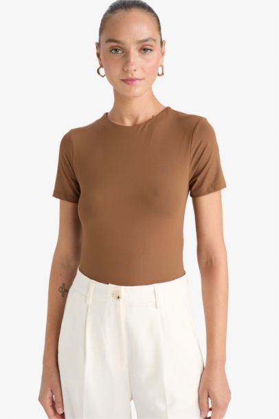 Crew Neck Short Sleeve T-Shirt