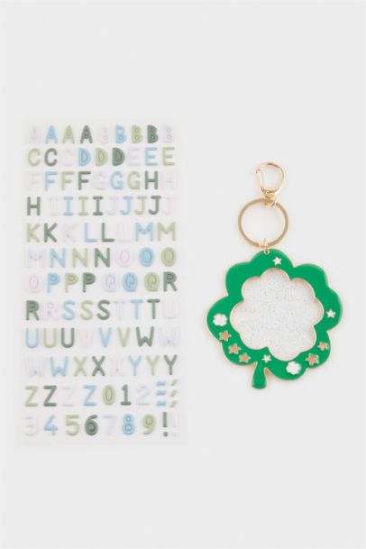Kadın Yonca Temalı Harfli Charm Anahtarlık