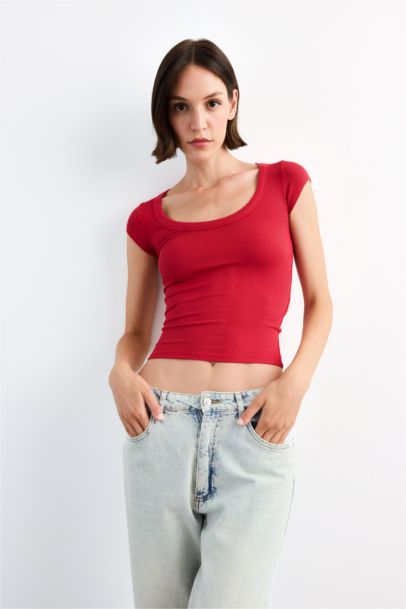 Crew Neck Short Sleeve T-Shirt