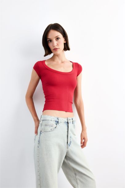 Crew Neck Short Sleeve T-Shirt