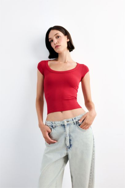 Crew Neck Short Sleeve T-Shirt