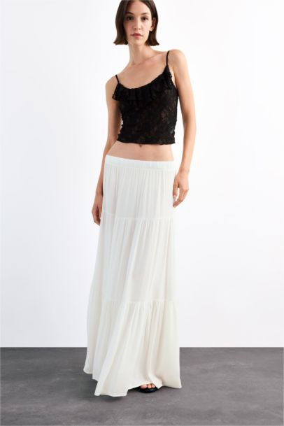 Strapless Flounced Lace Blouse