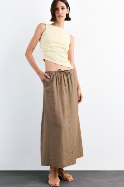 Relax Fit Crinkle Fabric Elastic Band Ankle Length Skirt