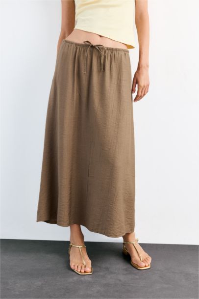 Relax Fit Crinkle Fabric Elastic Band Ankle Length Skirt