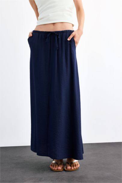 Relax Fit Crinkle Fabric Elastic Band Ankle Length Skirt