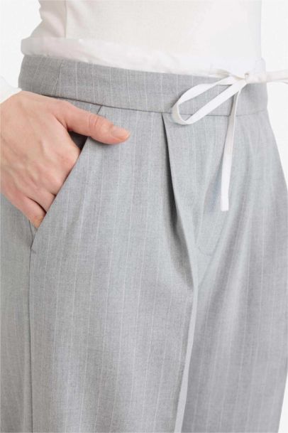 Длинные брюки Wide Leg с высокой талией и двумя карманами