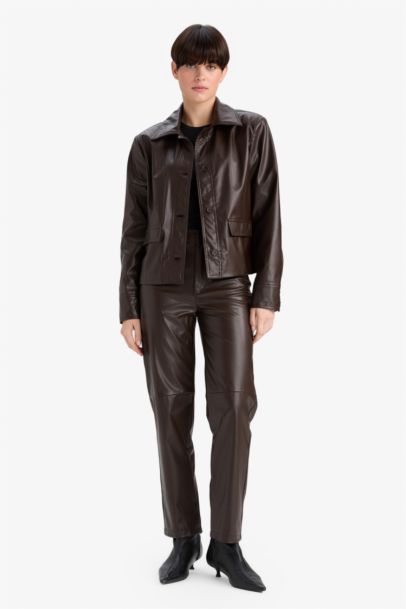 Straıght Fıt Cepli Kısa Paça Bilek Boy Deri Pantolon