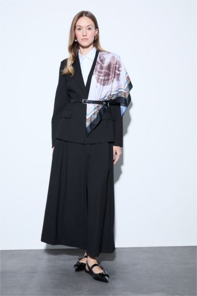 بنطرون قصة عادية