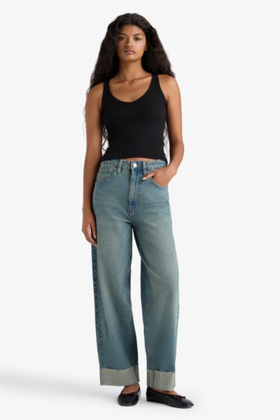 Slim Fit Camisole V-Neck Tank Top